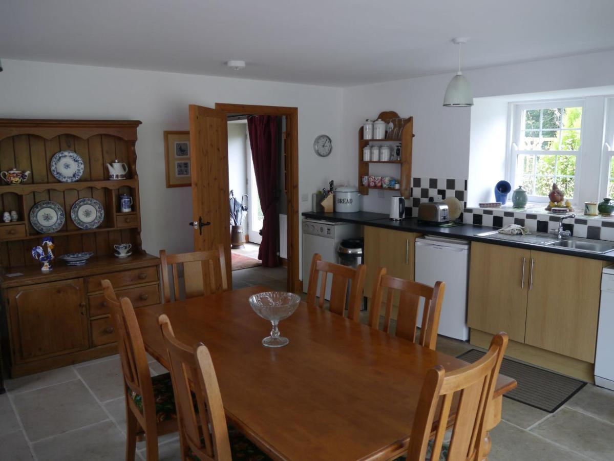 Old Coach House Apartment