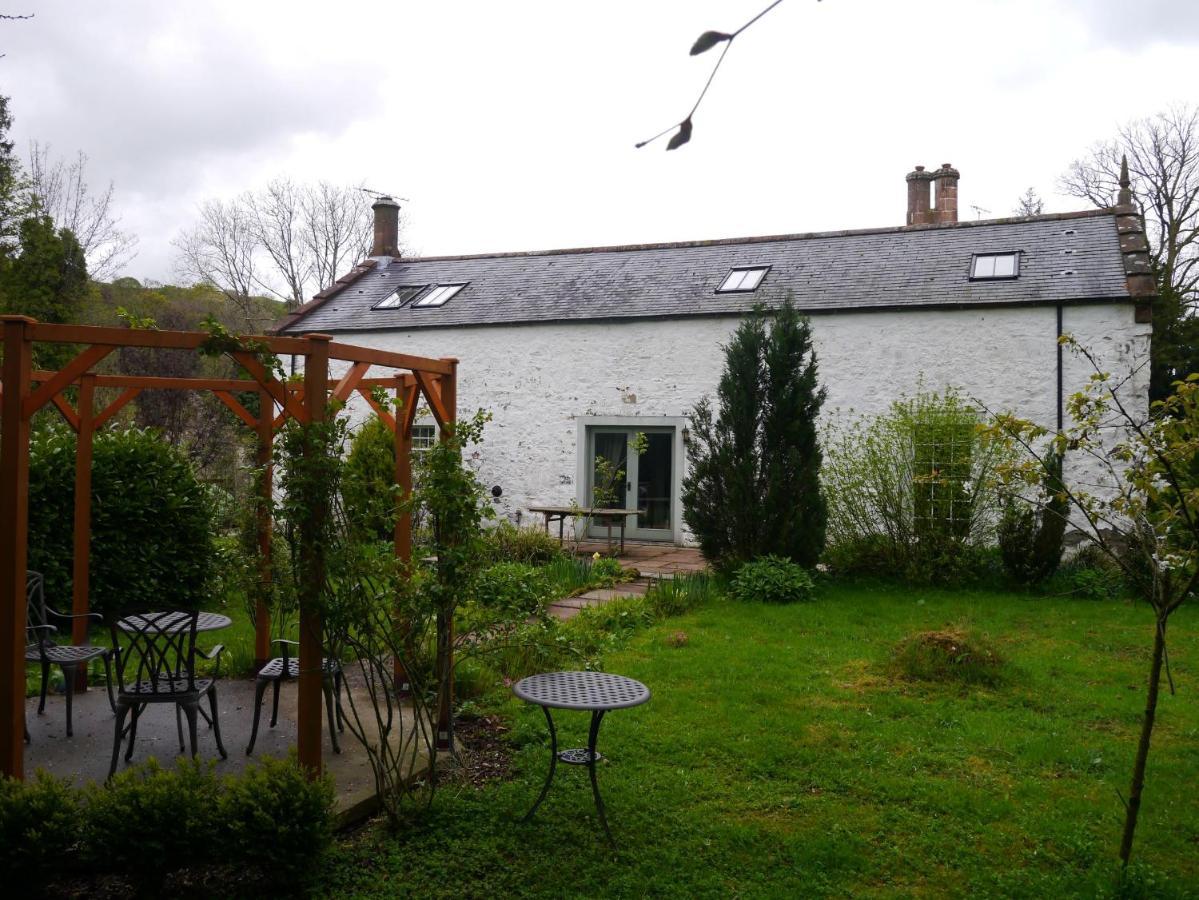 Apartment Old Coach House