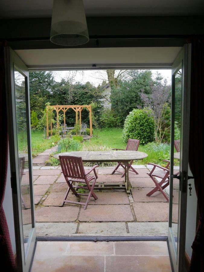 Old Coach House Apartment *
